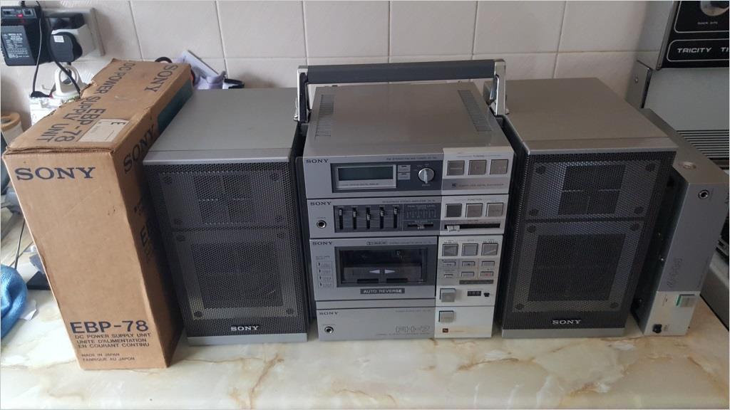 9 Sony FH-7.jpg