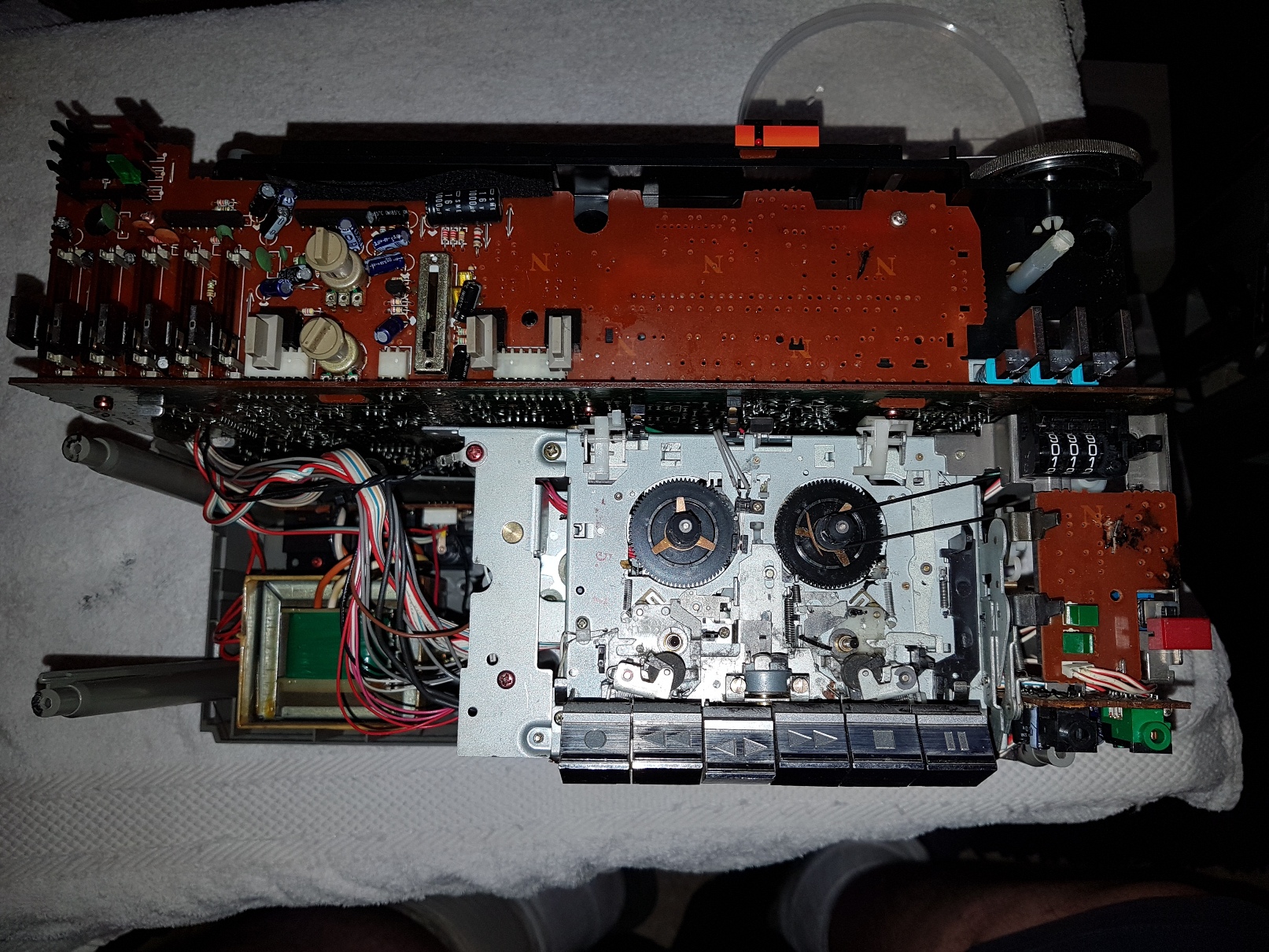 Aiwa CA-R80 Compo System - October 2018 (3).jpg