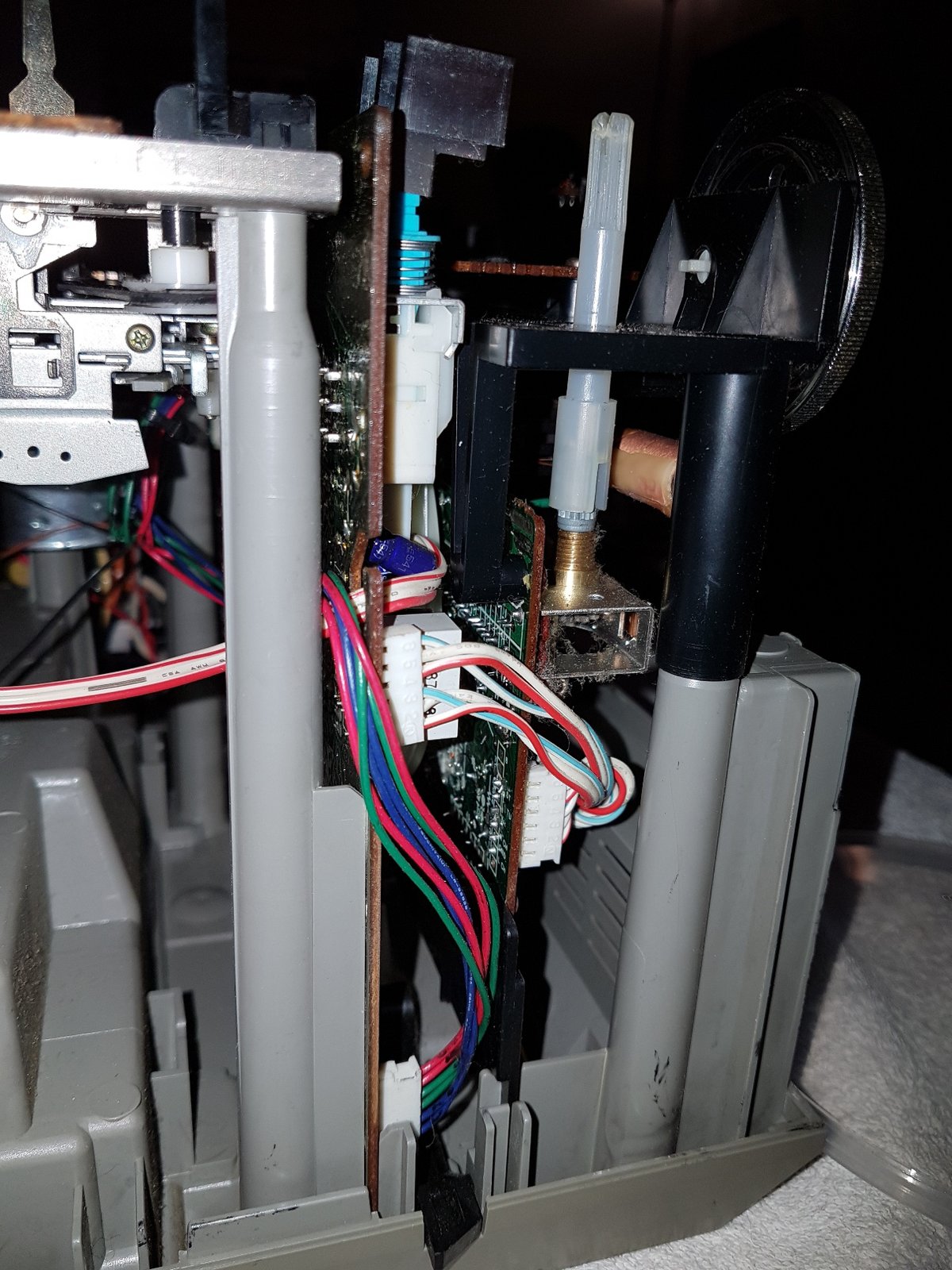 Aiwa CA-R80 Compo System - October 2018 (7).jpg