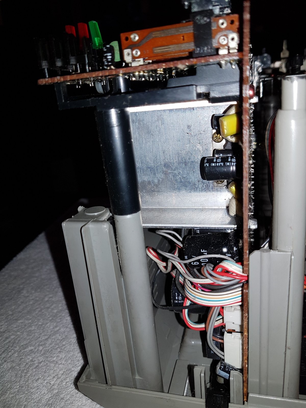 Aiwa CA-R80 Compo System - October 2018 (8).jpg