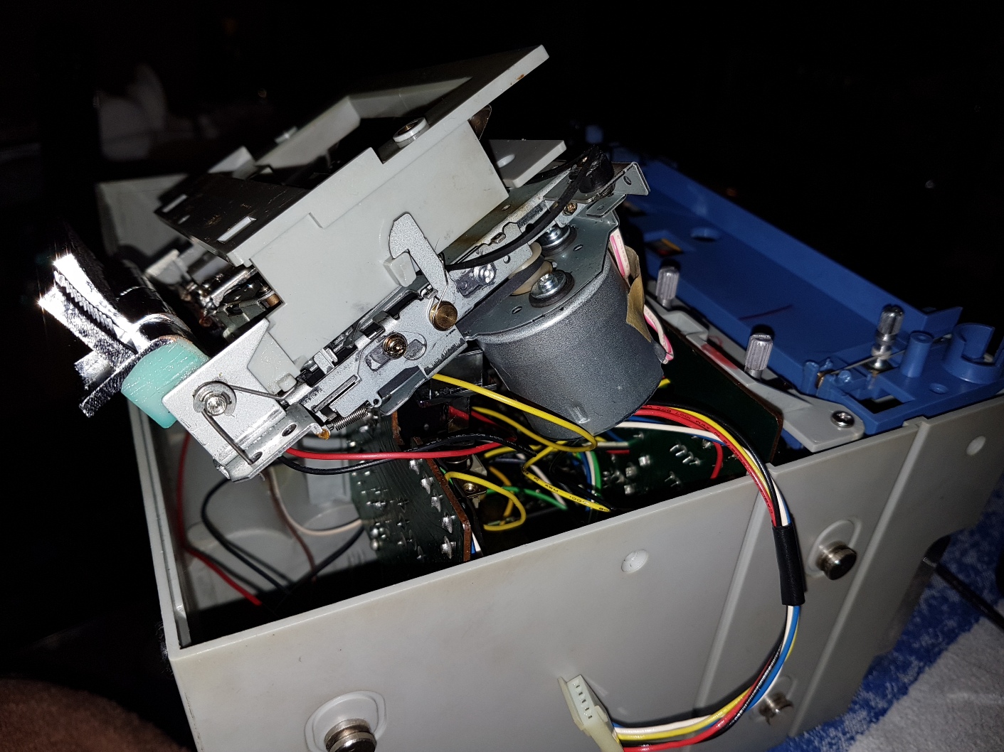Bush 7090 Portable Power Compo - February 2017 (11).jpg