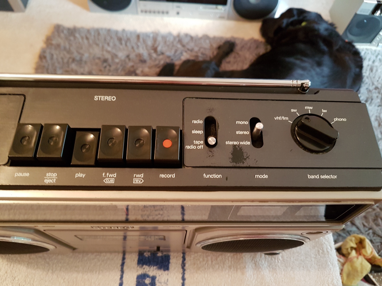 Bush BR 5902B Radio Recorder - May 2017 (13).jpg
