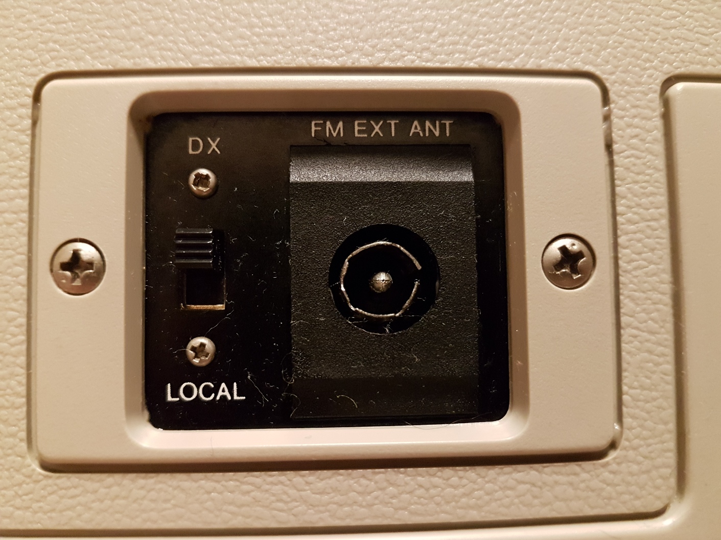 Crown CSC-960L Repair & Restore - March 2017 (24).jpg