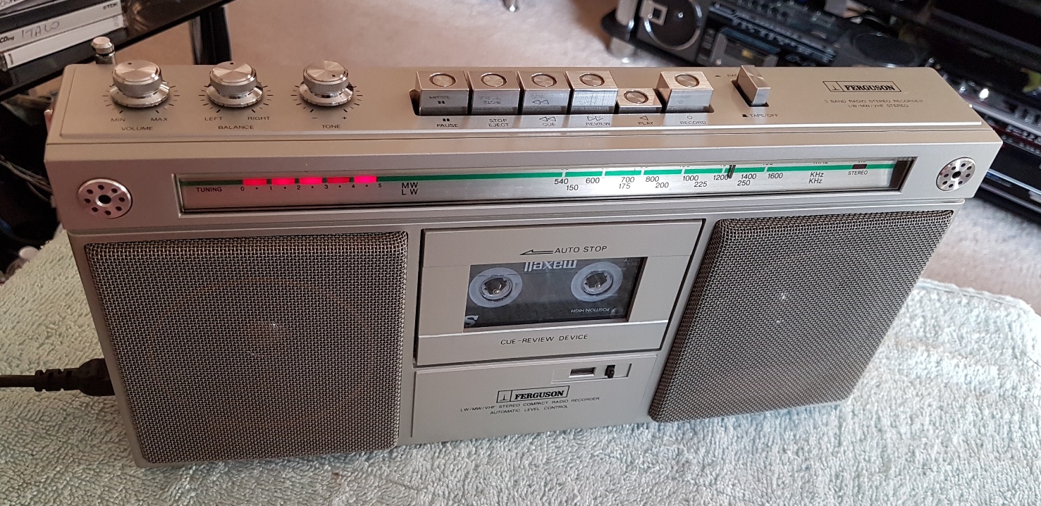 Ferguson 3T17 Stereo Radio Recorder - June 2018 (6).jpg