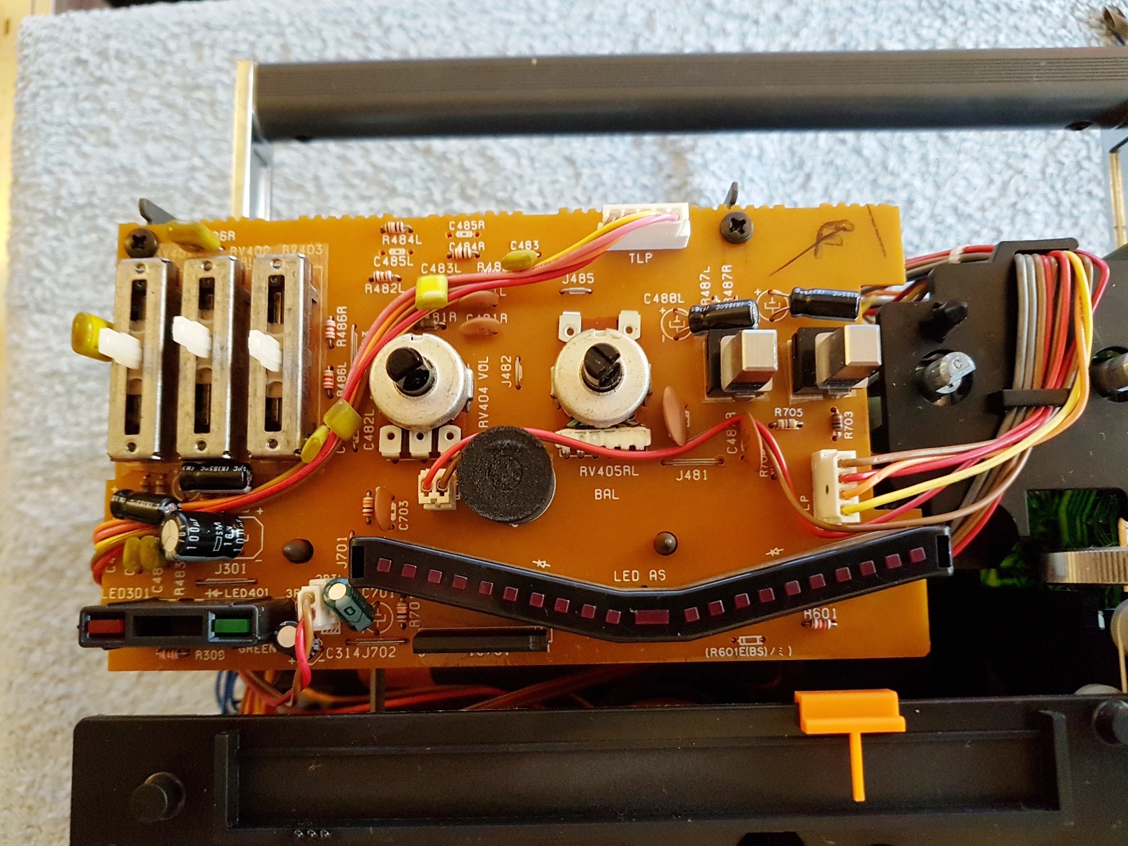 Hitachi TRK-9100E - February 2018 (4).jpg