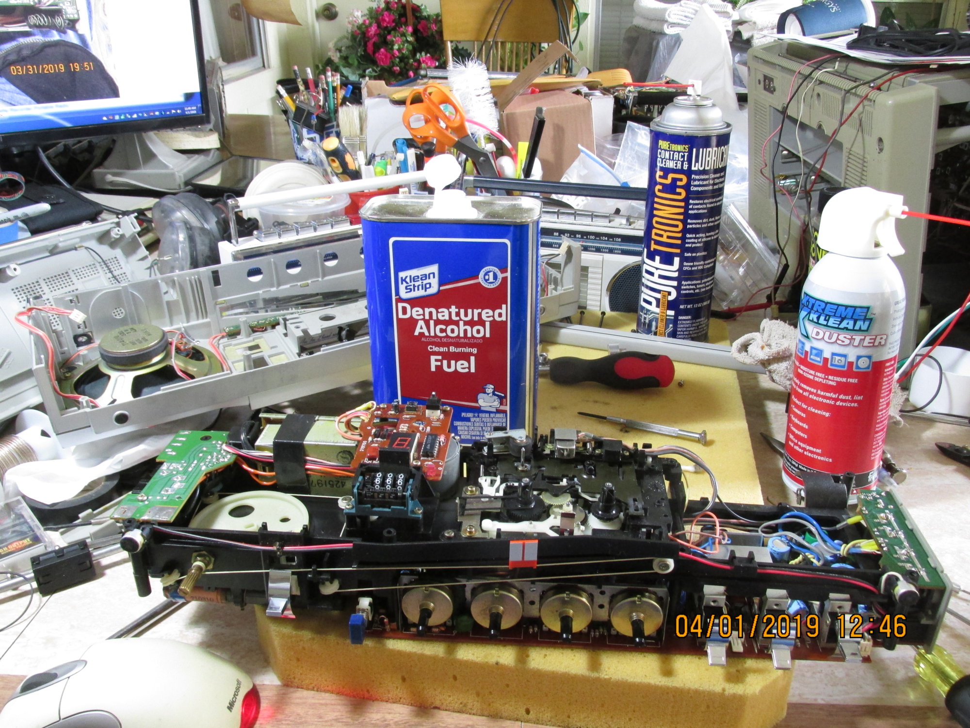 IMG_2697 Sanyo M7790 alcohol contact clean air Denatured.JPG