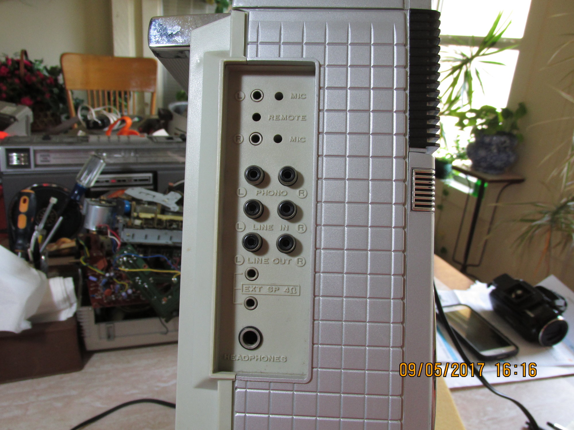 IMG_7323 Lasonic TRC-918 input end.JPG