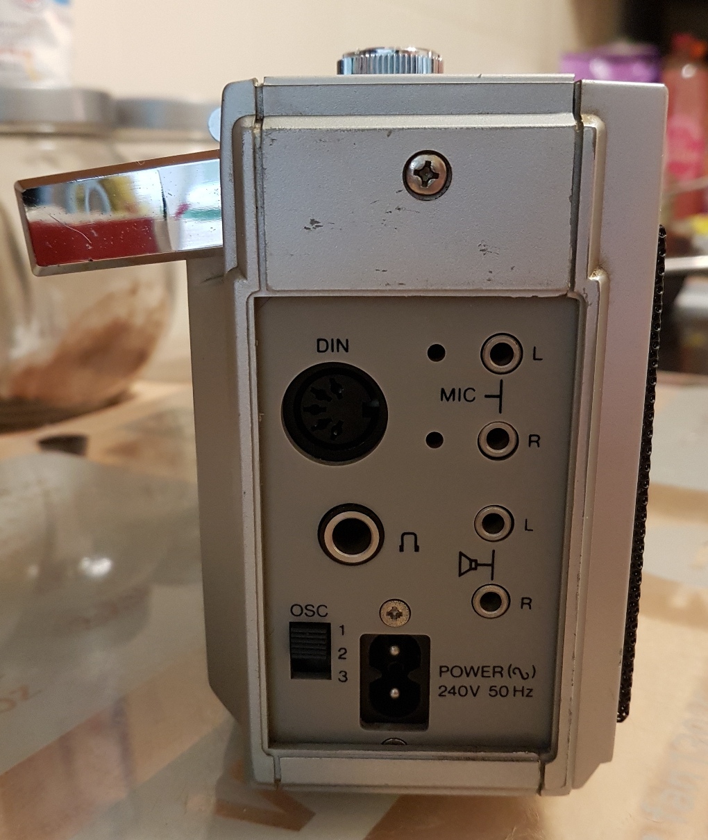 Ingersoll XK-808 Stereo Radio Recorder - August 2017 (13).jpg