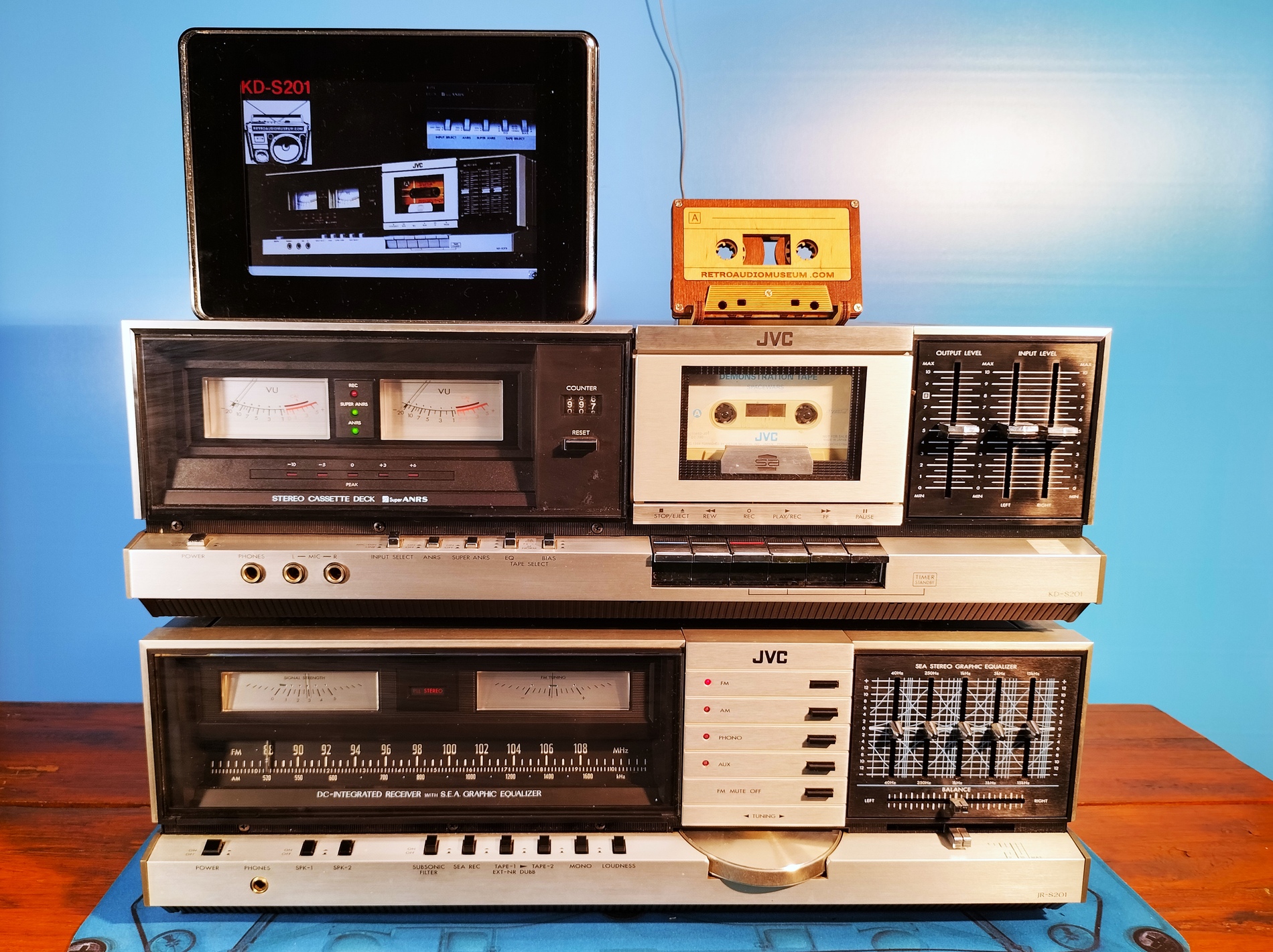 JVC_03.jpg