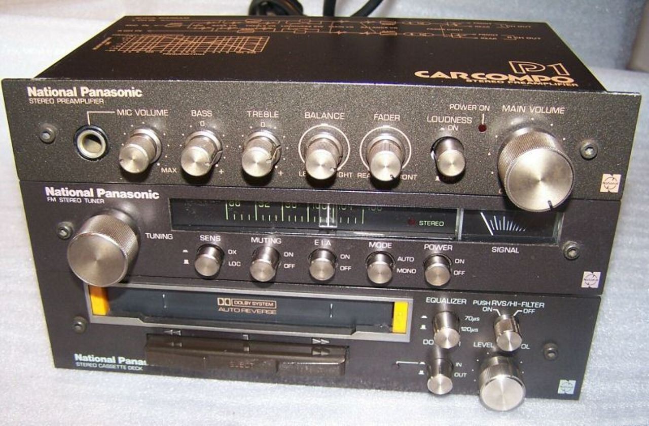 National_Panasonic_Component_Car_Stereo_4[1].jpg