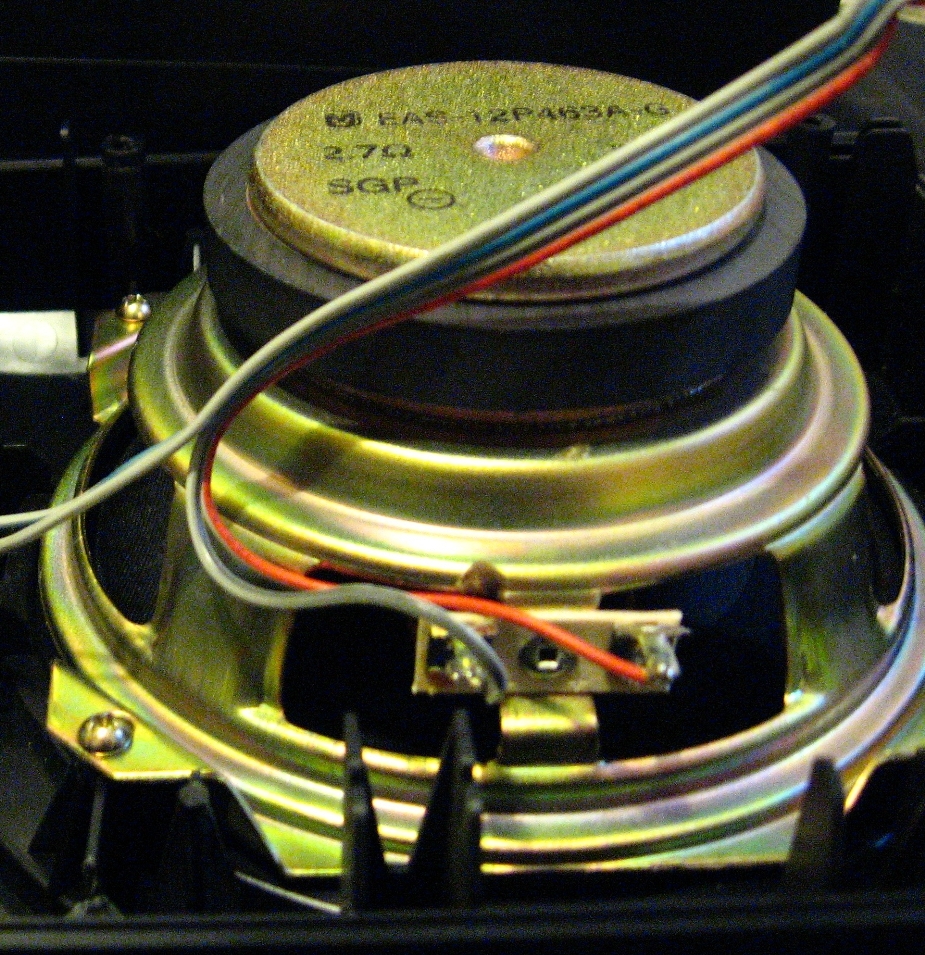 Panasonic RX-DT680 Speaker.jpg