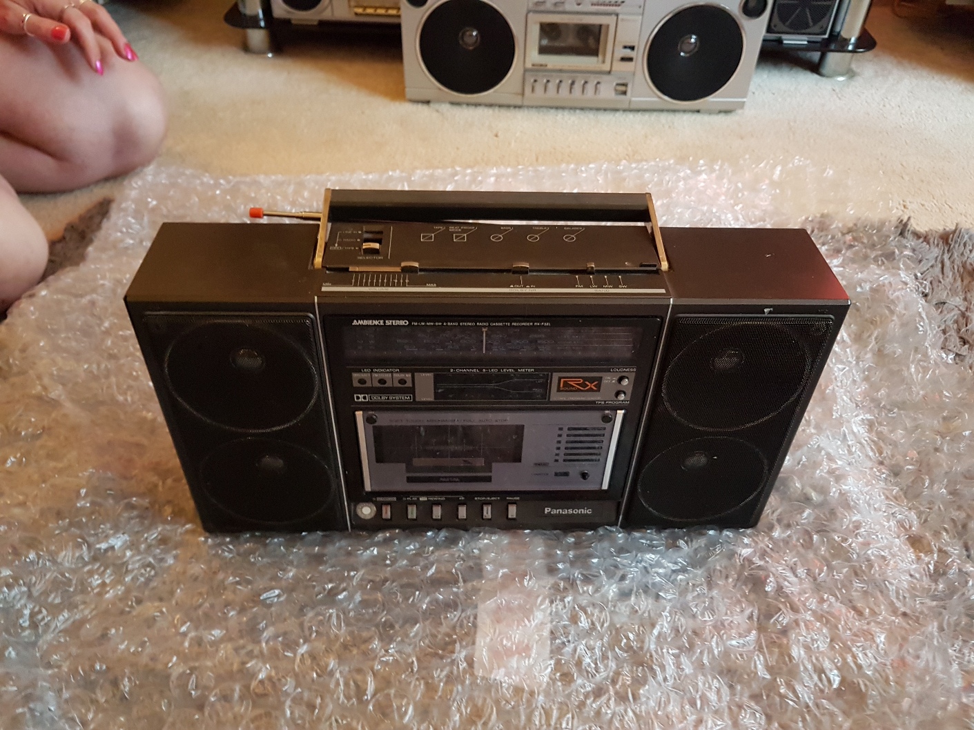 Panasonic RX-F32LE Radio Cassette Recorder - March 2017 (8).jpg