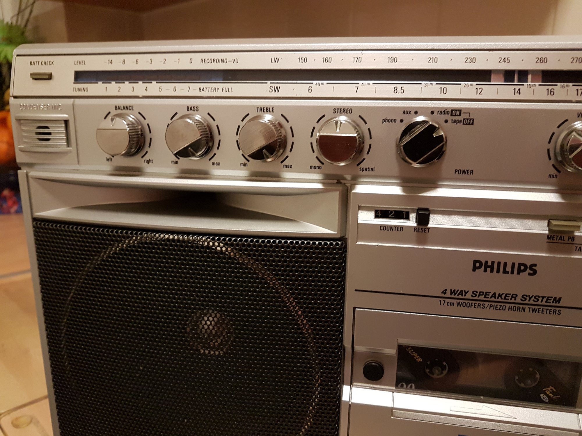 Philips D8514 Stereo Radio Cassette - January 2016 (15).jpg