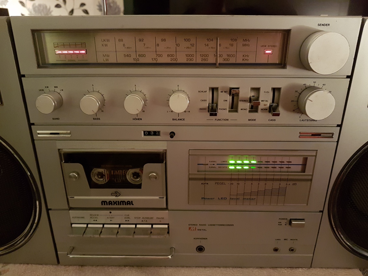 Restored Maximal 3040 Stereo Radio Cassette Recorder - February 2017 (15).jpg