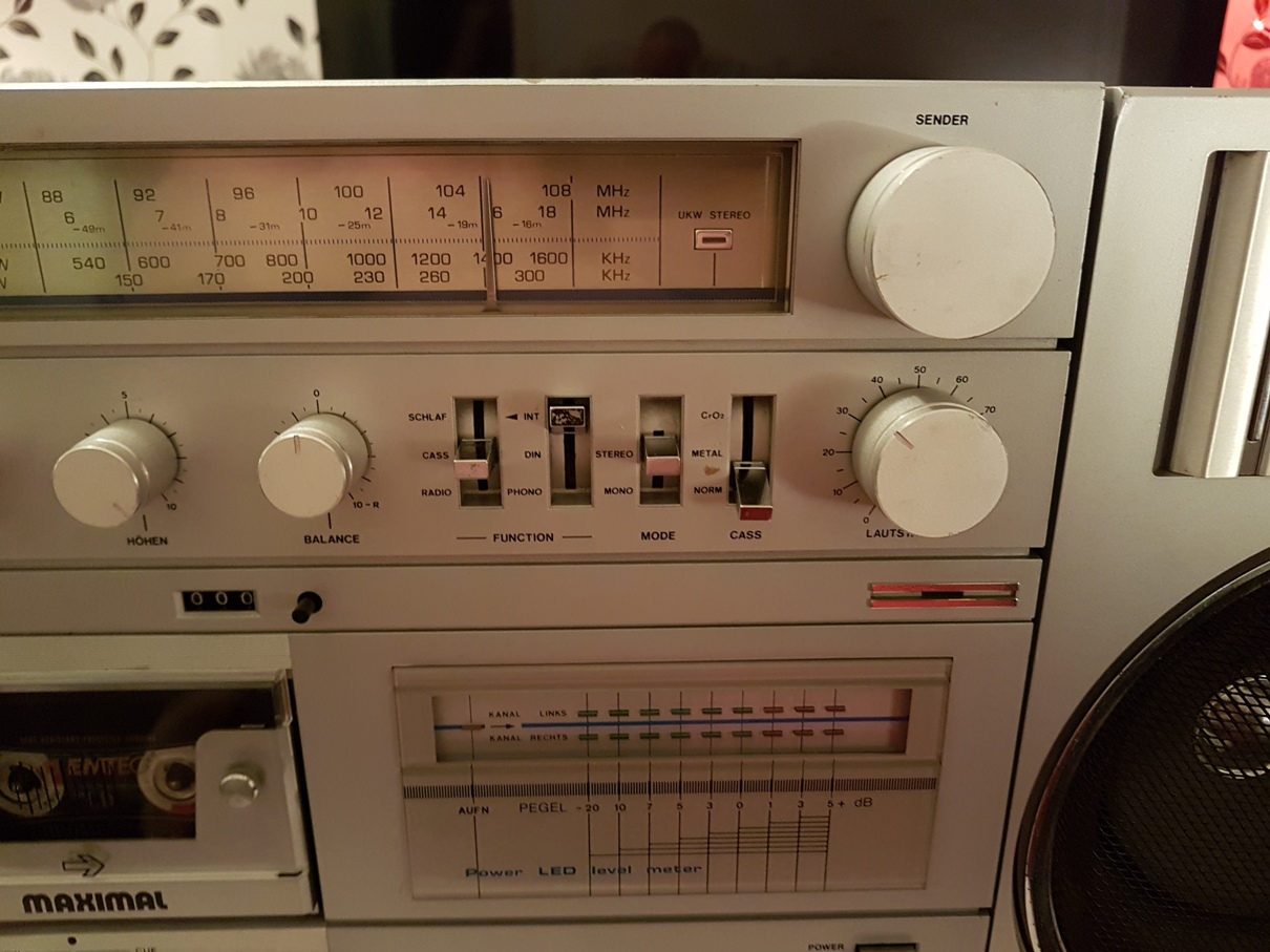 Restored Maximal 3040 Stereo Radio Cassette Recorder - February 2017 (4).jpg