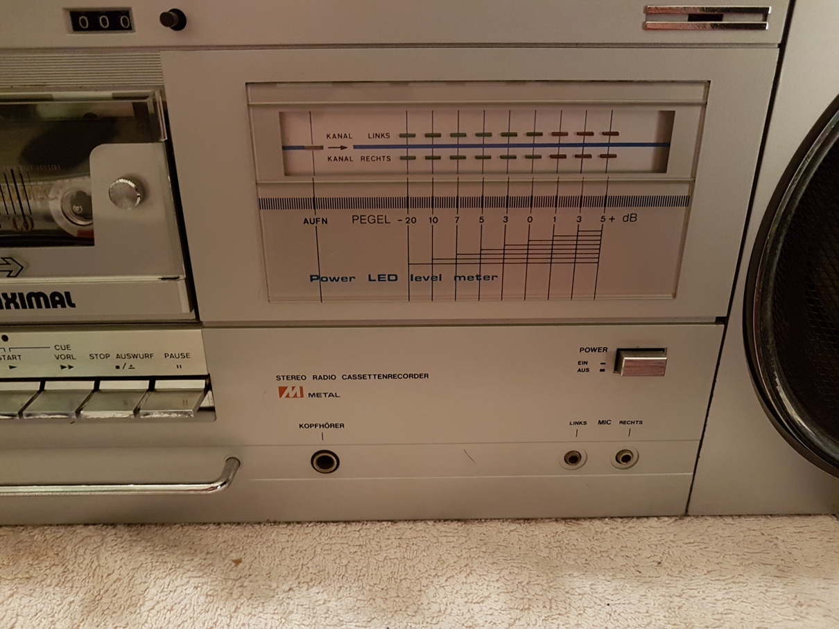 Restored Maximal 3040 Stereo Radio Cassette Recorder - February 2017 (5).jpg