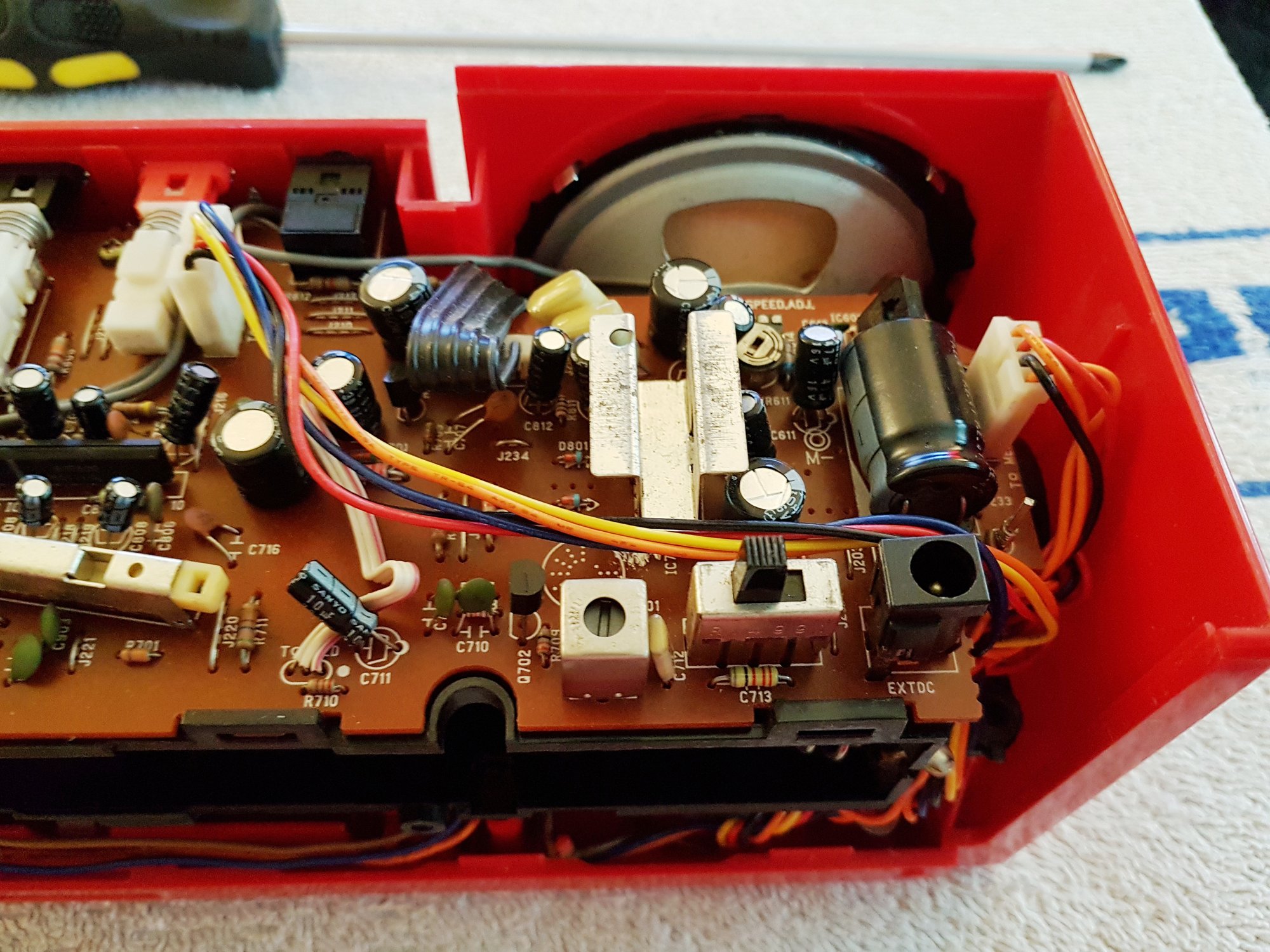 Sanyo M-S400L Radio Cassette Recorder - 29 April 2018 (5).jpg