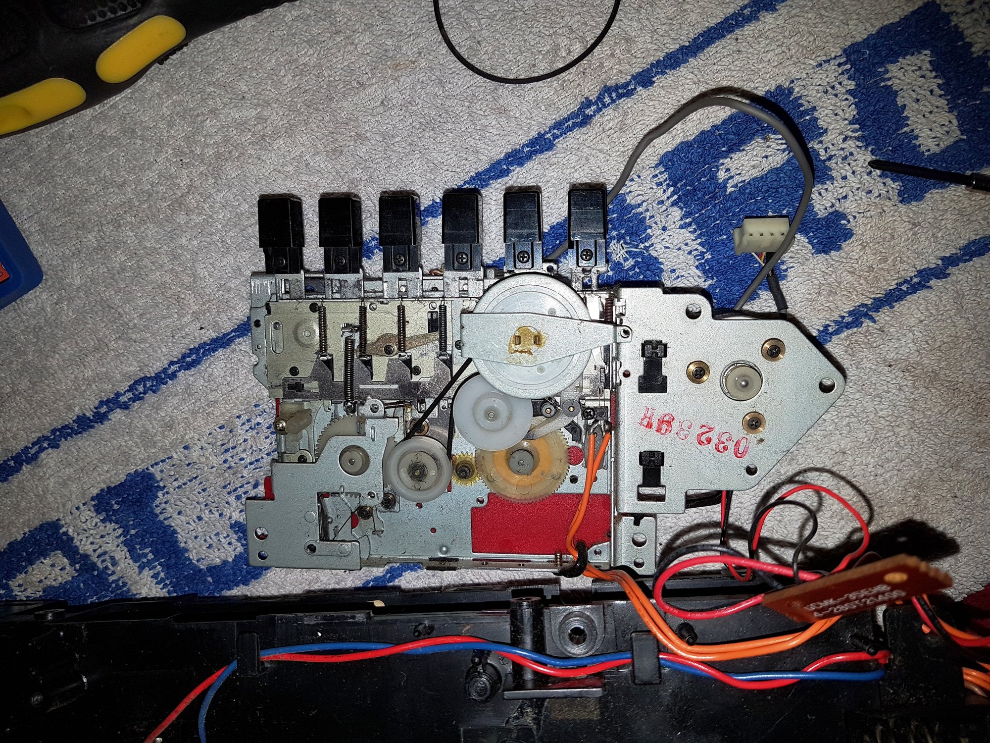 Sanyo M-S400L Radio Cassette Recorder - 29 April 2018 (7).jpg