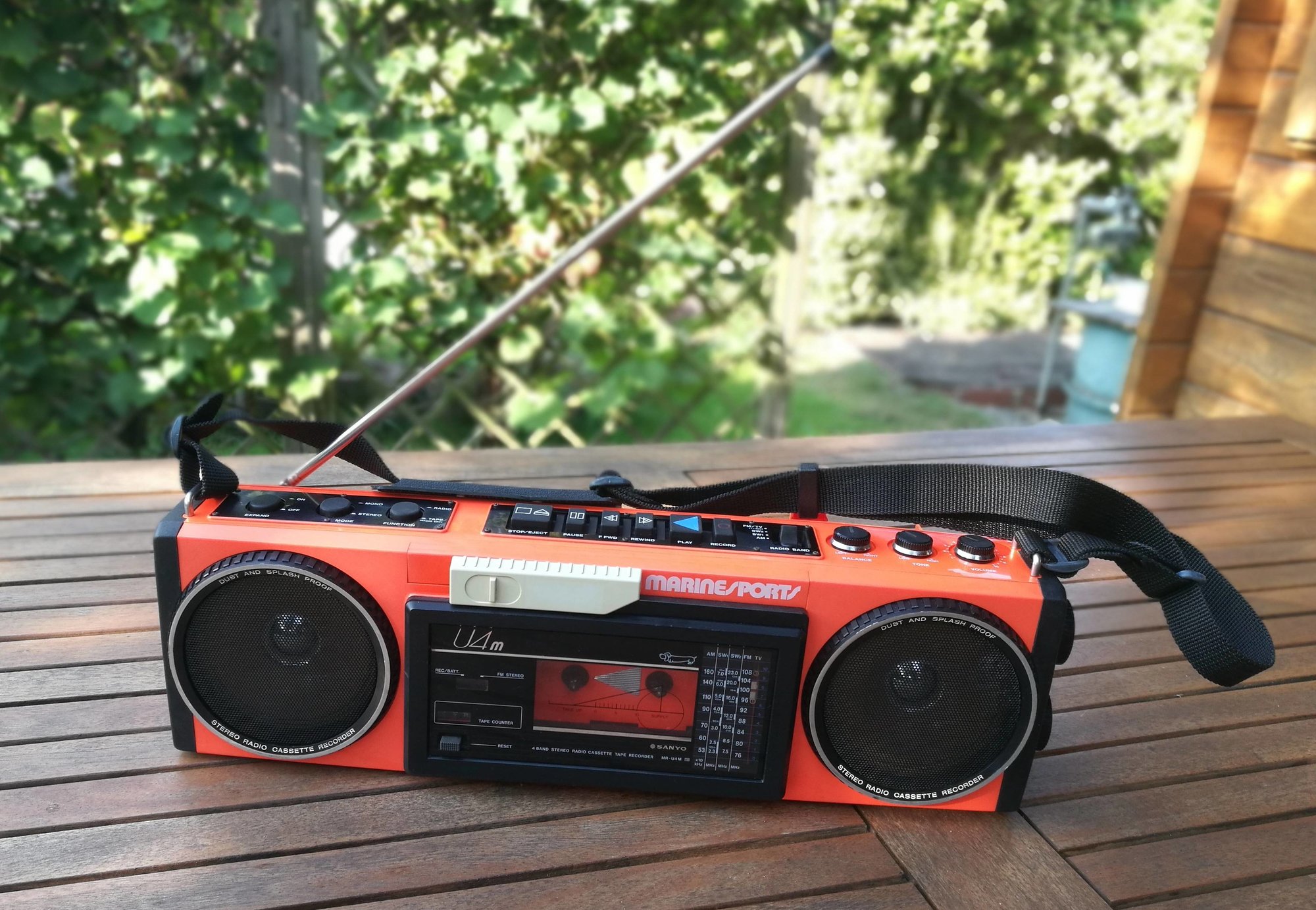 Sanyo MR-U4M - M-GT7 b.jpg