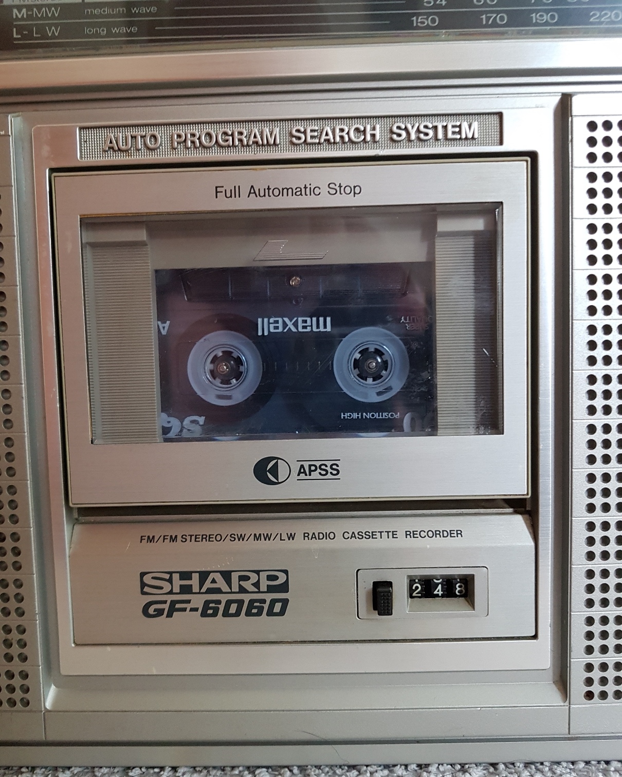 Sharp GF-6060 Stereo Radio Recorder - June 2018 (4).jpg