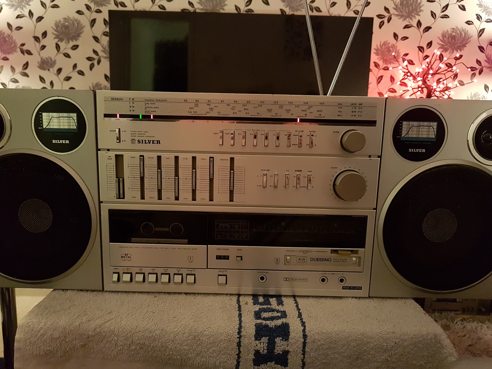 Silver SR-8800L Radio Recorder - May 2017 (13).jpg