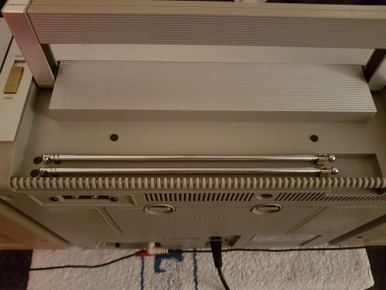 Silver SR-8800L Radio Recorder - May 2017 (17).jpg