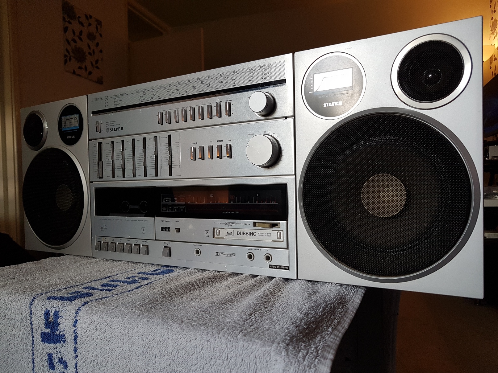 Silver SR-8800L Radio Recorder - May 2017 (19).jpg