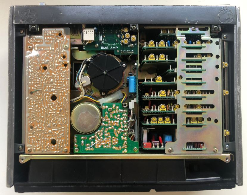 Teac R-61 inside.JPG