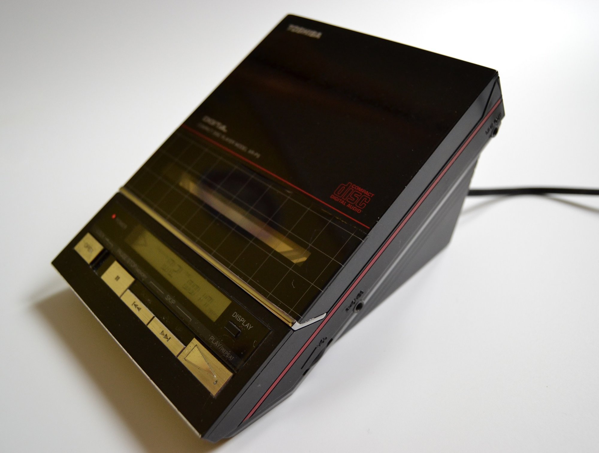 TOSHIBA XRP9 N 0.jpg