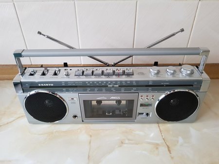 M7800LG.jpg