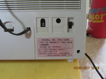 IMG_7324 Lasonic TRC-918 voltage selector lable.JPG
