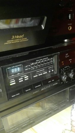 Beautiful 80s Look(Onkyo TA-2440).jpg