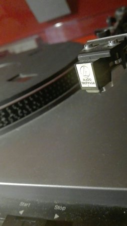 Turntable Cartridge.jpg