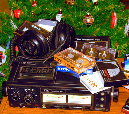 a+ bleusnak 550holidayss.jpg