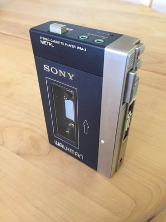 walkman-wm-3.jpg