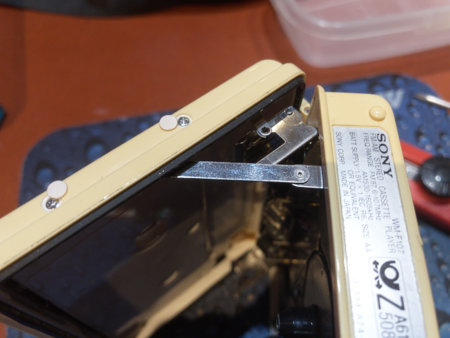 SONY WM-F107 restoration 04.jpg