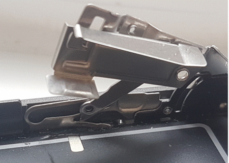 EX922_Hinge.GIF