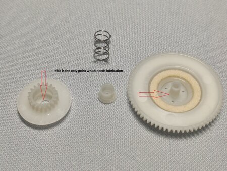 disassembled clutch.jpg