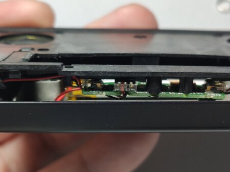 battery connector.jpg