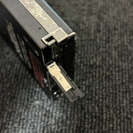 SANYO JJ-P100 gumstick 3d1fff9.jpg