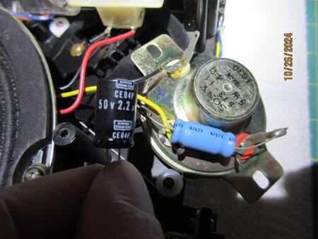 Sony_CF480_Tweeter_Cap_01.jpg