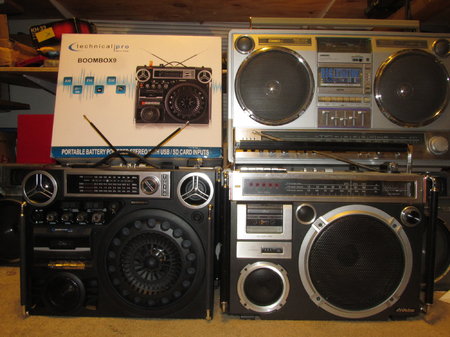 IMG_1953 TechnicalPro Boombox9 Victor RC-550.JPG