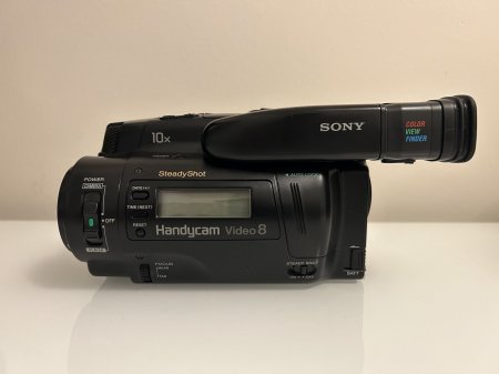 camera_full-4loyorB4.jpg
