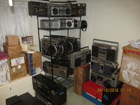 IMG_4883 Guest room shelf 15 Sept 2016 boombox movin in.JPG