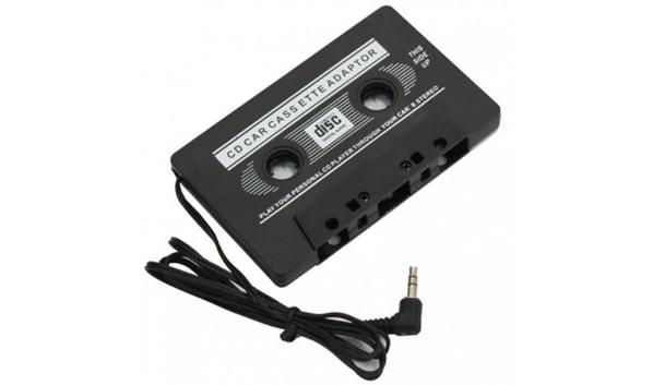 car-audio-cassette-adapter-599382547-924x545